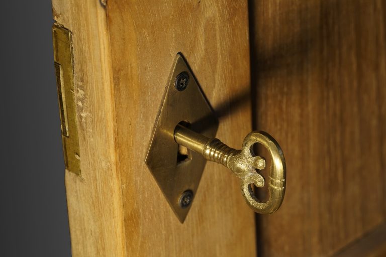 Custom Restricted Keys